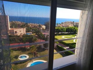 Dúplex en venta en Torremuelle en Benalmádena