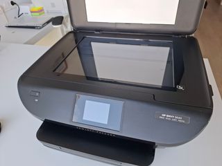 Impresora HP Envy 5640 - Impresora multifunción