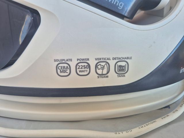 Ferro da stiro Innoliving 