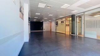 Local comercial en venta en Las Lagunas en Mijas