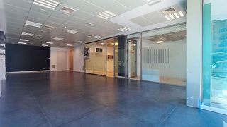 Local comercial en venta en Las Lagunas en Mijas