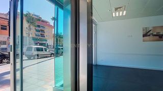Local comercial en venta en Las Lagunas en Mijas
