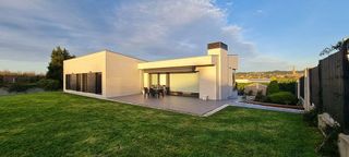 Casa en venta en Bernueces en Gijón