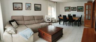 Casa adosada en venta en L'Eixample en Sant Feliu de Guíxols