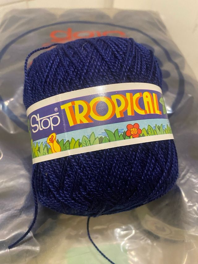 12 ovillos lana Stop Tropical azul marino