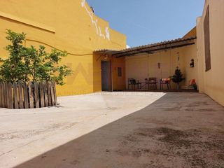 Casa en venta en Benifaió
