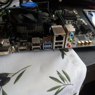 Placa base Gigabyte 