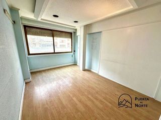 Oficina en venta en Centro - Ayuntamiento en Santander