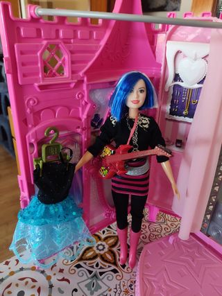 Barbie Rockstar: escenario y muñeca