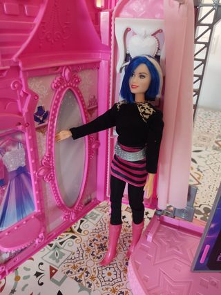 Barbie Rockstar: escenario y muñeca