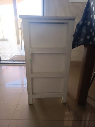 Mueble 3 cajones mimbre blanco