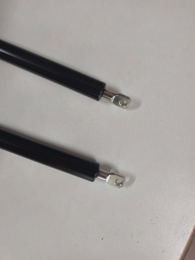 2 Amortiguadores Gas 70cm 90kg