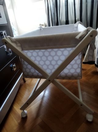 Minicuna blanca impecable