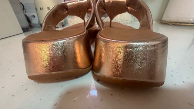 FitFlop Sandalias Piel Doradas