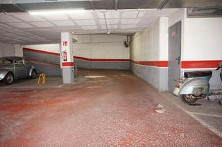 Garaje en venta en Eixample Nord – La Devesa en Girona