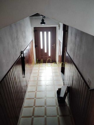 Casa adosada en venta en Noia