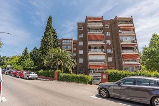 Piso en venta en Alameda de Osuna en Madrid