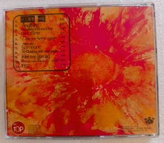 CD In the Dark - Red