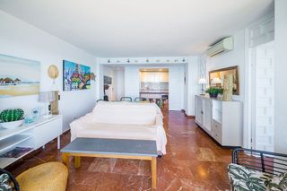 Piso en venta en Platja Llarga en Castell-Platja d´Aro