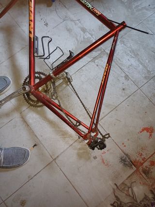 Bicicleta Giant Peloton 7200 sports