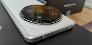 Xiaomi 14 Ultra Blanco - 512GB con carcasa y caja