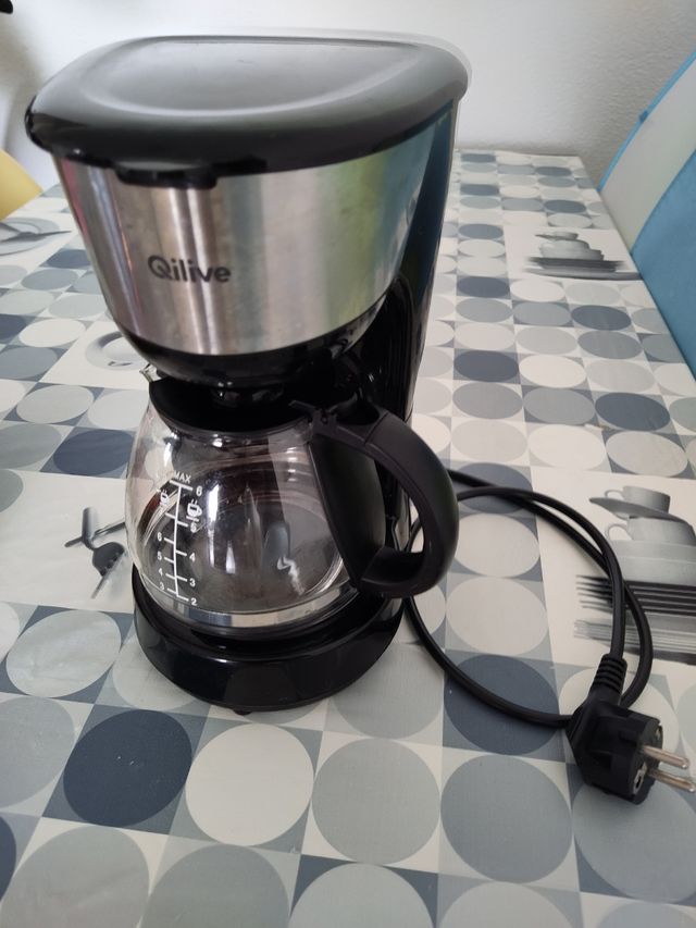 Cafetera Qilive Q.5168 - 8 tazas