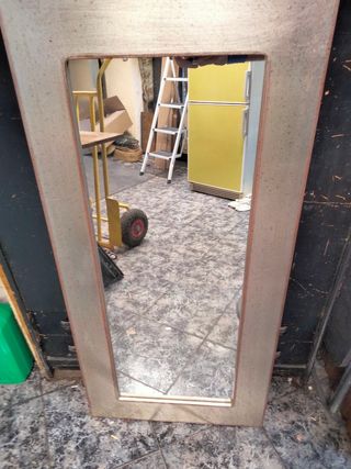 Espejo de pared antiguo - beige y plata