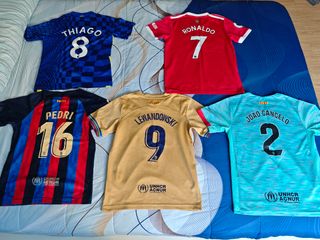 Equipaciones fútbol niño (Talla 24)
