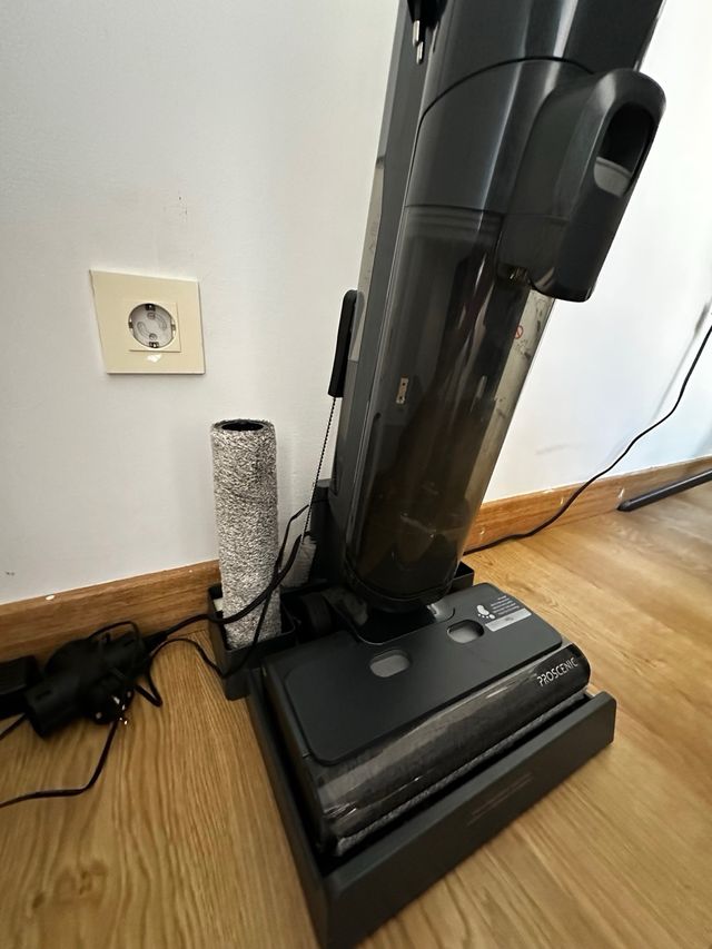 Aspiradora y fregasuelos Proscenic