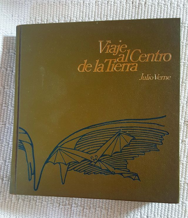 Novela "VIAJE al CENTRO de la TIERRA" de J.Verne