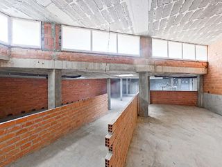 Local comercial en venta en Betanzos