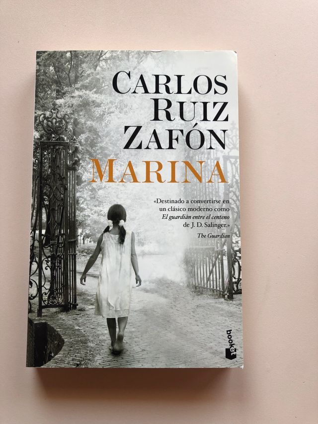 Marina (Spanish Edition)