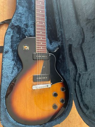 Guitarra electrica tokay