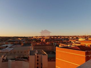 Ático en venta en Hospitales - Campus en Salamanca