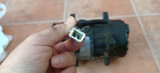 Compresor aire acondicionado usado