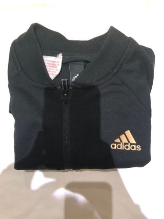Chaqueta Adidas Original rayas doradas