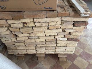Ladrillos antiguos macizos de alfajia (aprox. 80)