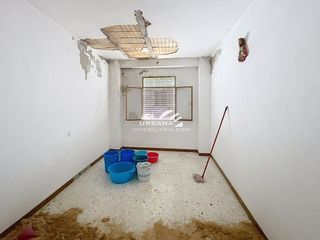 Chalet en venta en Lucena