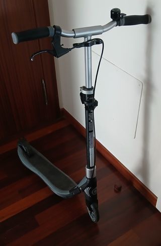 Patinete Globber 2 ruedas, altura regulable