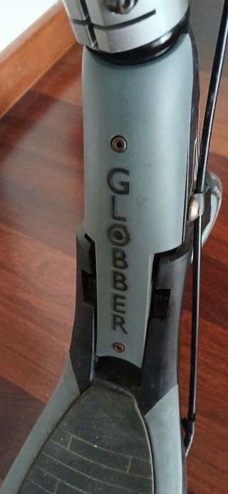 Patinete Globber 2 ruedas, altura regulable