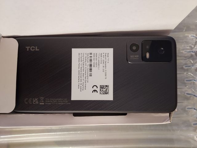 Teléfono móvil smartphone TCL 1771 K - gris nuevo
