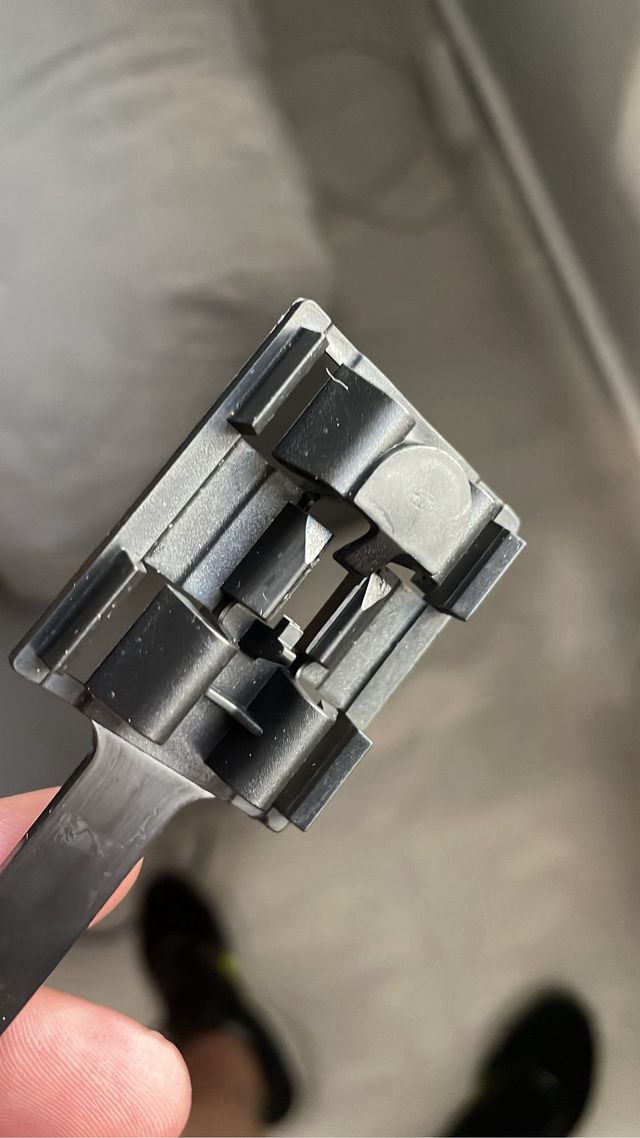 Grapas para taloneras - NUEVAS- Corsa OPC