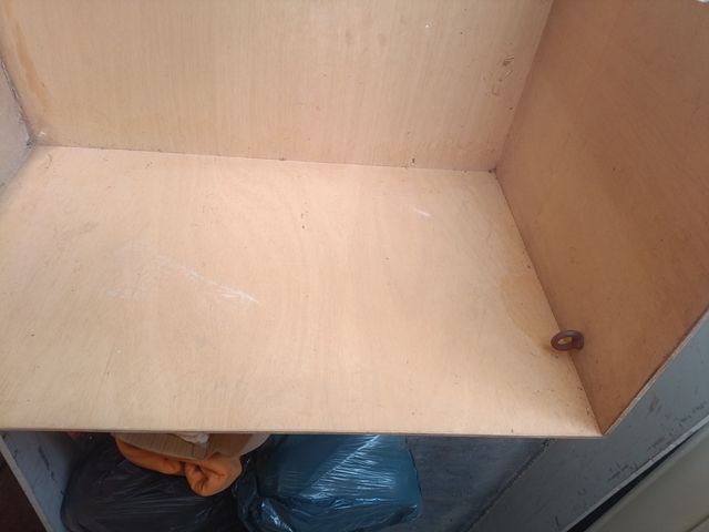 Caja almacenaje coche