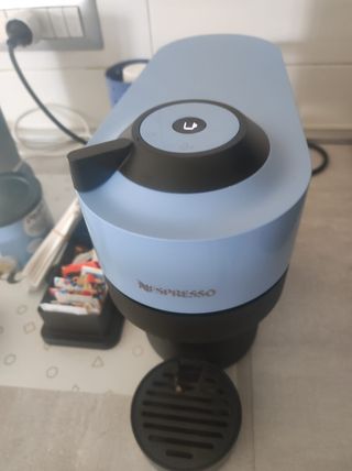 Macchina caffè Nespresso Vertuo Pop