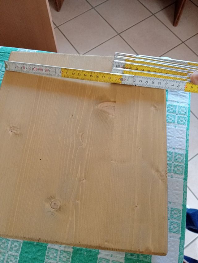 Sottopentola in legno chiaro