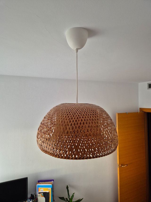 Lámpara colgante de bambú