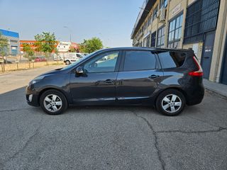 Renault Grand Scenic 2010