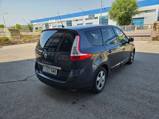 Renault Grand Scenic 2010