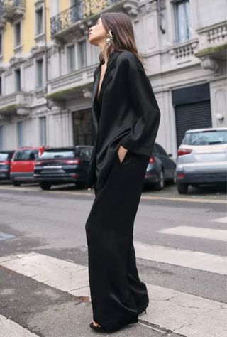 Traje Zara negro