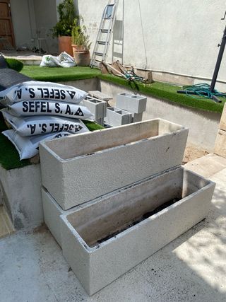 Oferta!! 16 jardineras piedra - beige/blanco